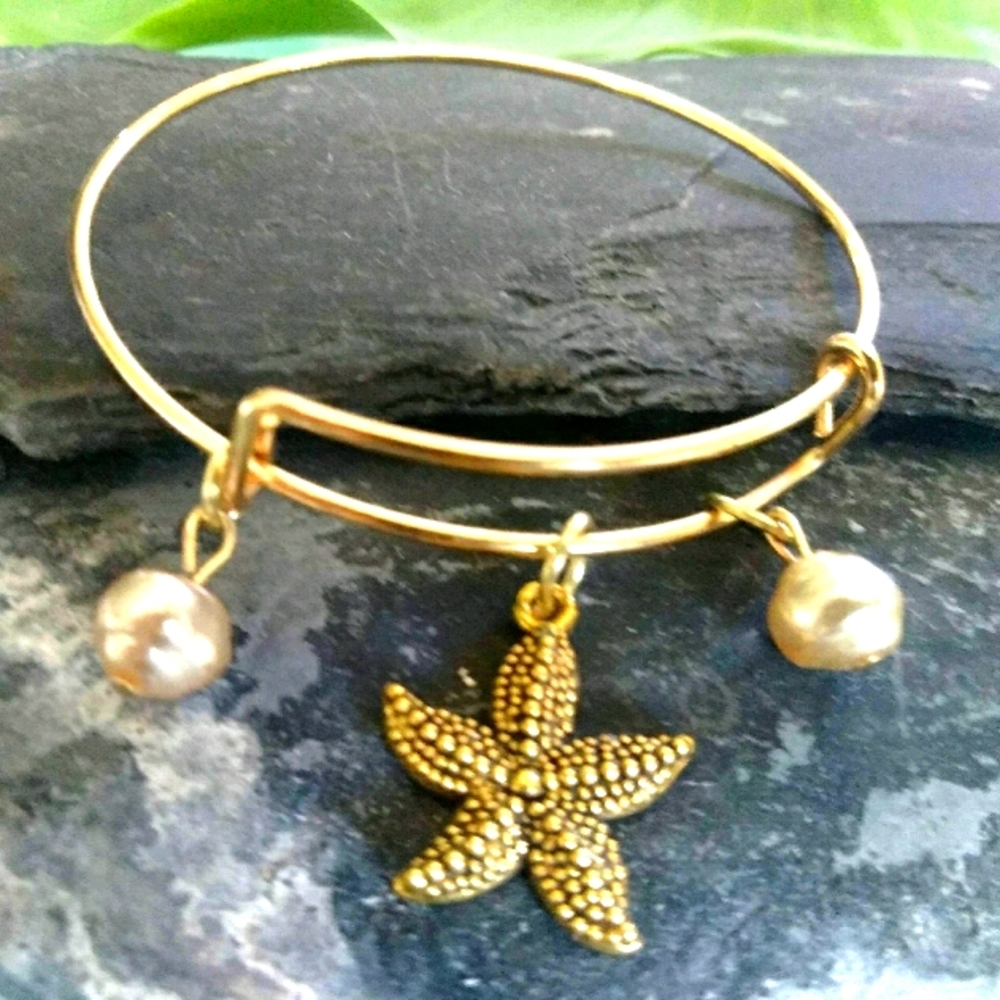 Starfish Expandable Bangle